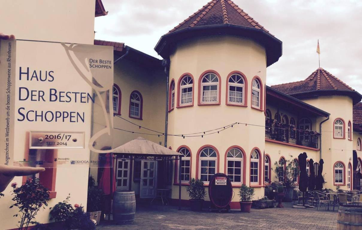 فندق Weinschloesschen Im Weingut Roos Ilbesheim المظهر الخارجي الصورة